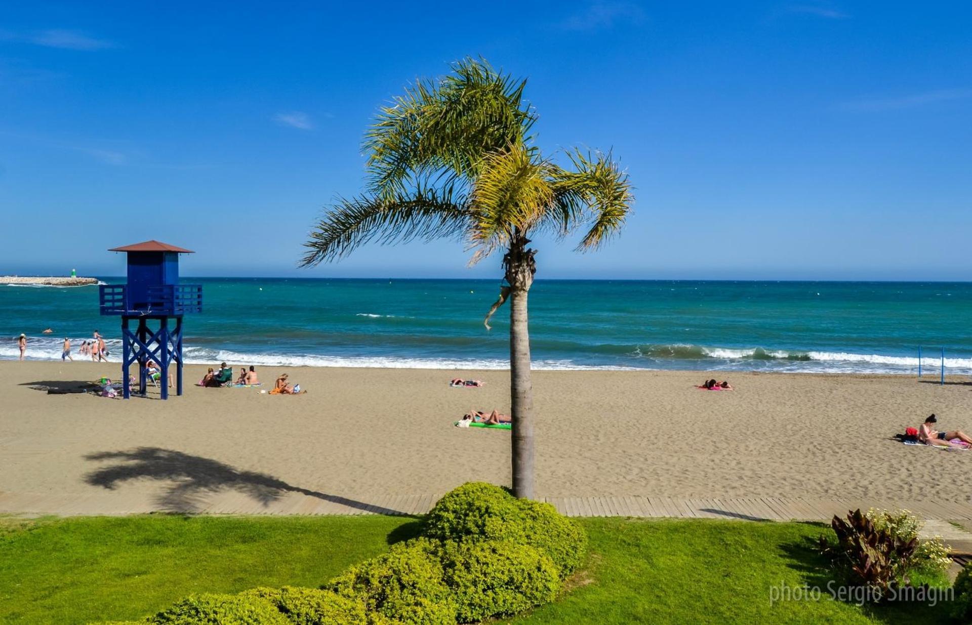 901 Estudio Aguila Apartamentos - Vista Al Mar Benalmádena Eksteriør billede